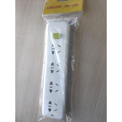 德力西（DELIXI)CD98J-AK10X/Z新國(guó)標(biāo)電源插座插排 四位5孔 無(wú)線